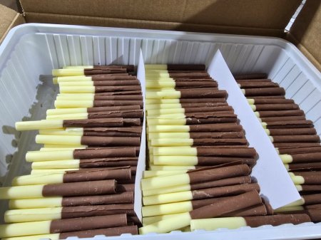 شوكولاتة مزخرفة (لفائف رقيقة)